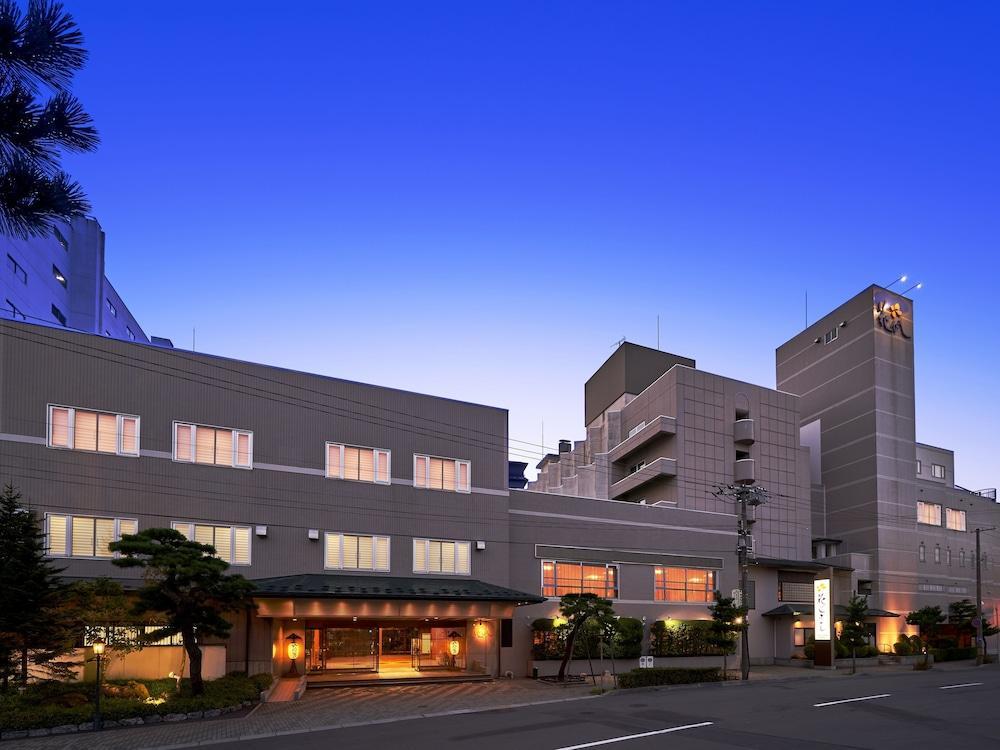 Hanabishi Hotel Hakodate Exterior photo