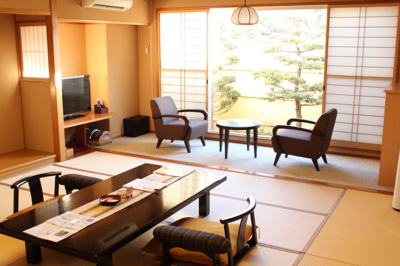 Hanabishi Hotel Hakodate Exterior photo