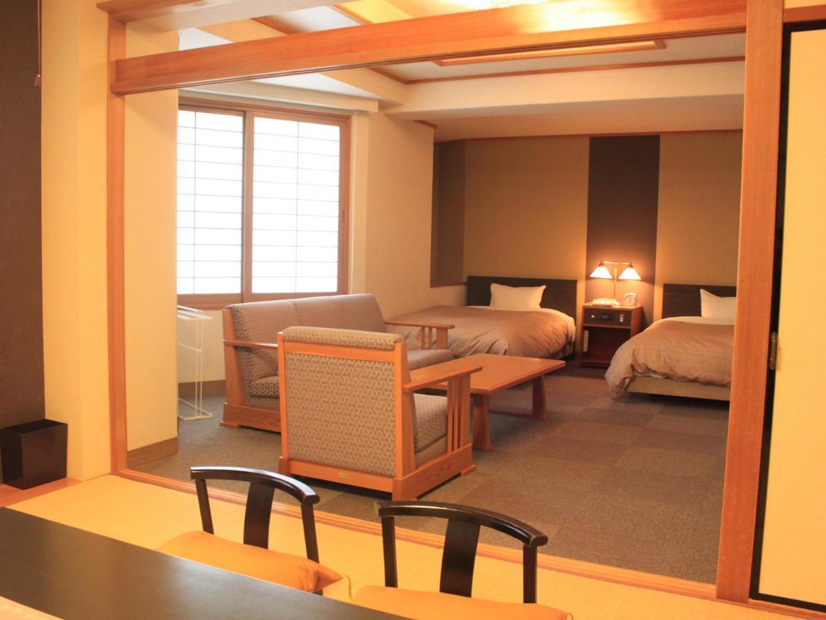 Hanabishi Hotel Hakodate Exterior photo