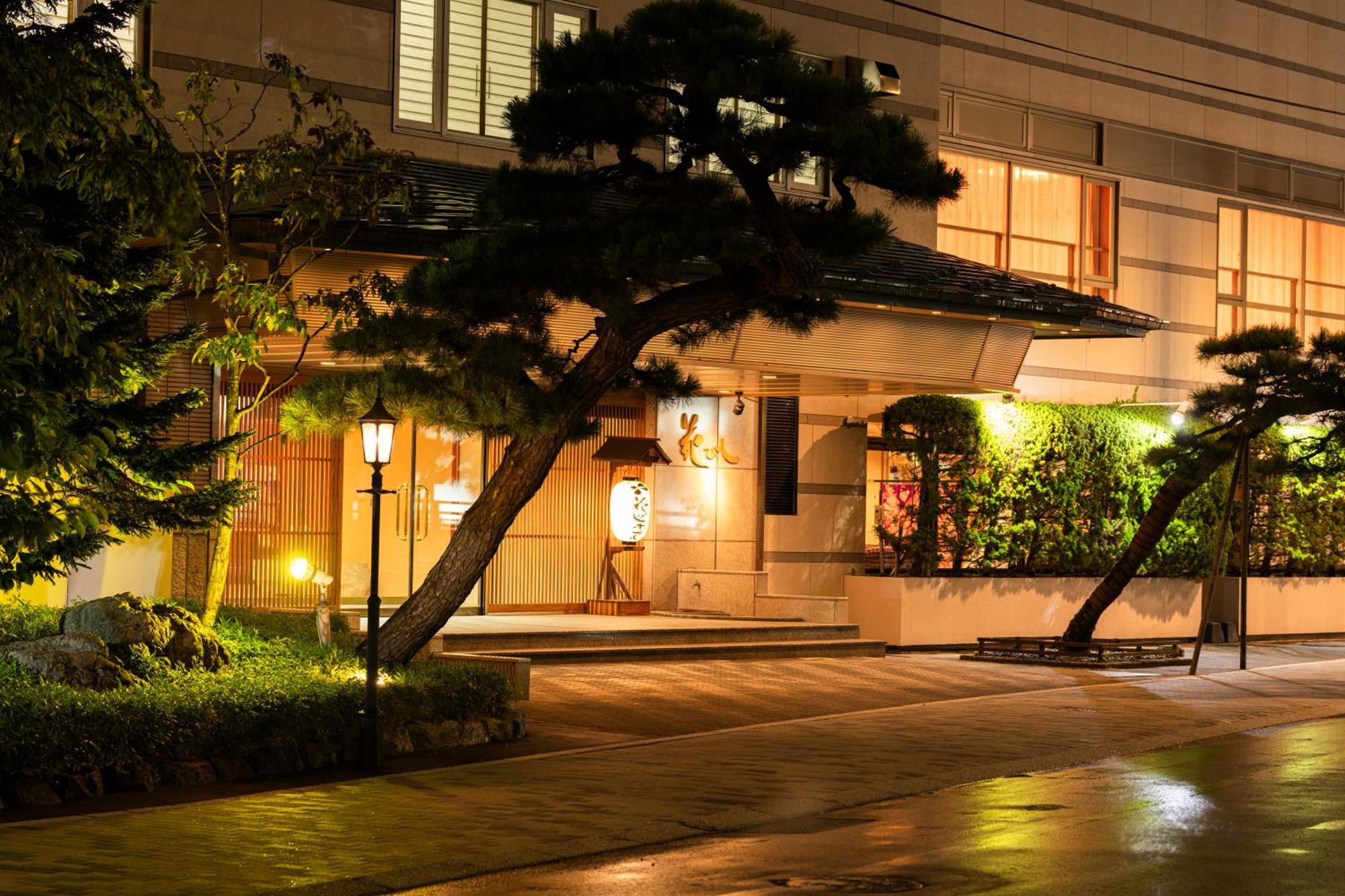 Hanabishi Hotel Hakodate Exterior photo