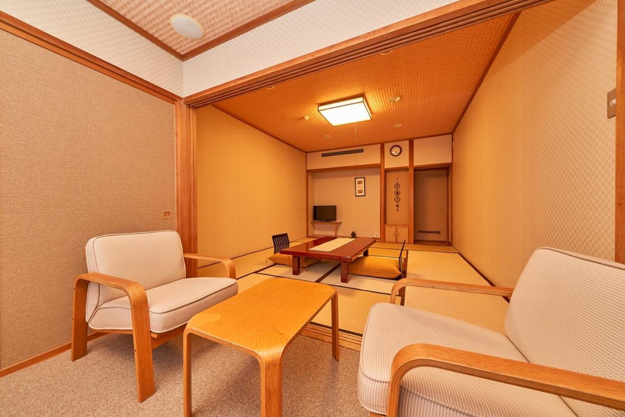 Hanabishi Hotel Hakodate Exterior photo