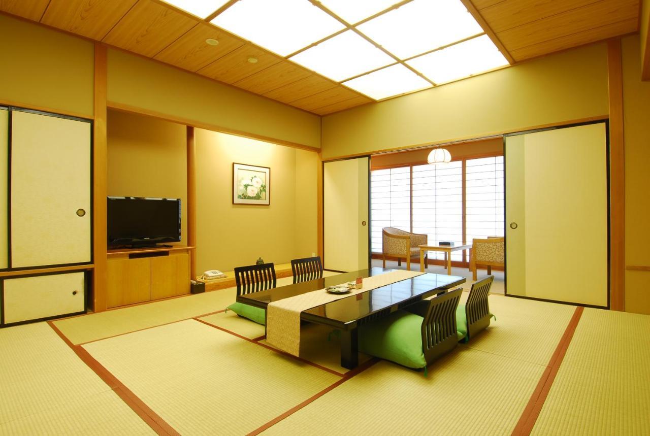 Hanabishi Hotel Hakodate Exterior photo
